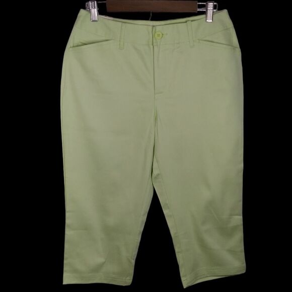 St. John's Bay Women's Pants Secretly Slender #84463750455 Capri Size 10 Green - Picture 16 of 16